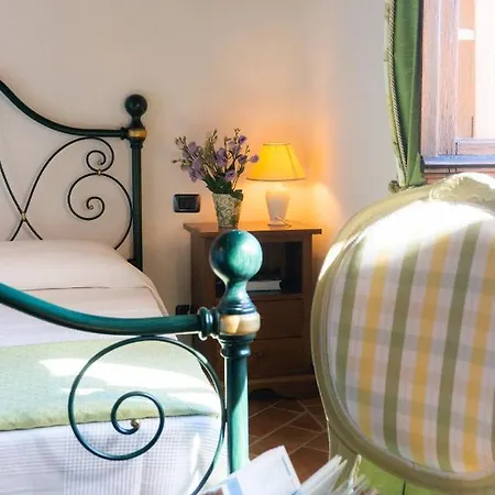 Casale Con Piscina Privata * Lugnano