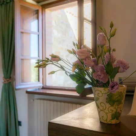 Casale Con Piscina Privata 펜션 Lugnano