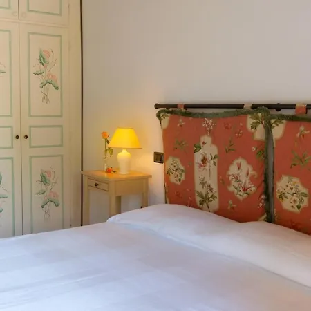 Casale Con Piscina Privata 펜션 Lugnano