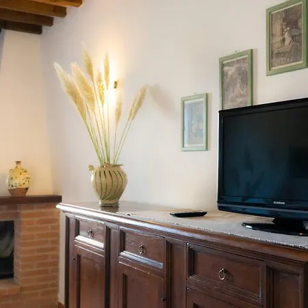 Casale Con Piscina Privata *