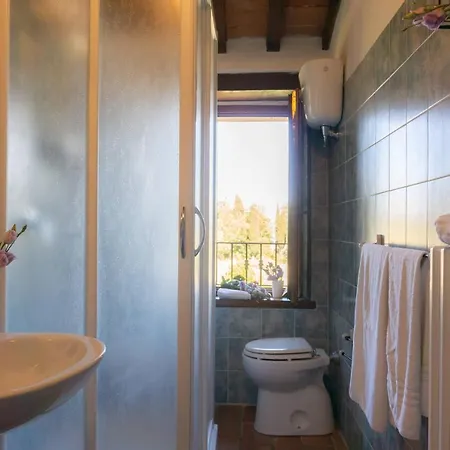펜션 Casale Con Piscina Privata Lugnano