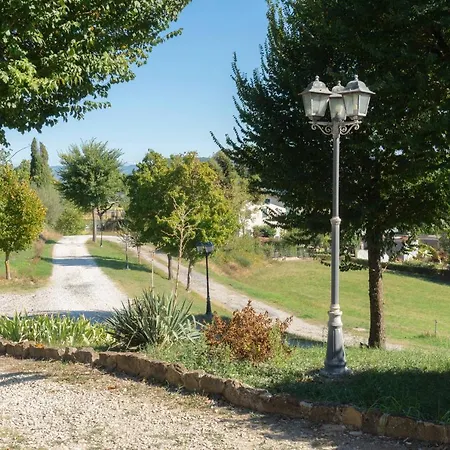 Casale Con Piscina Privata Lugnano